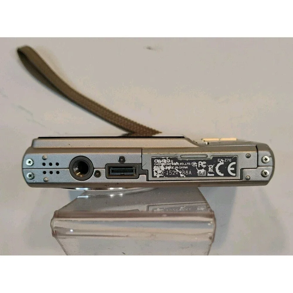 Casio Exilim Camera EX-Z60 6.0MP Digital Camera Only ~ Untested ~ Parts/Repair